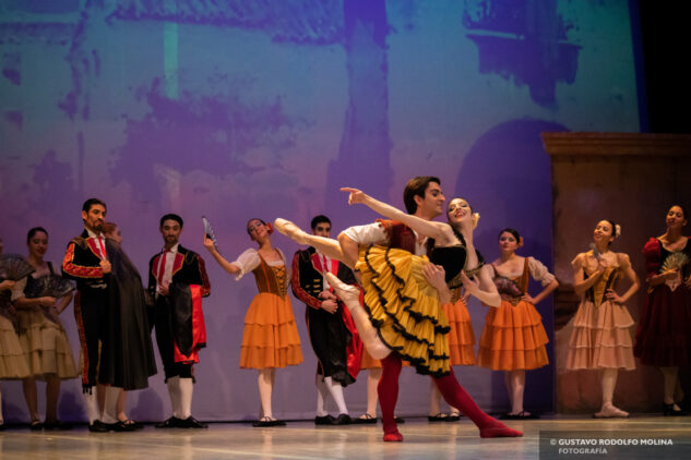 Esteban Schenone-belen-serrano-ballet-Foto-Gus-Molina