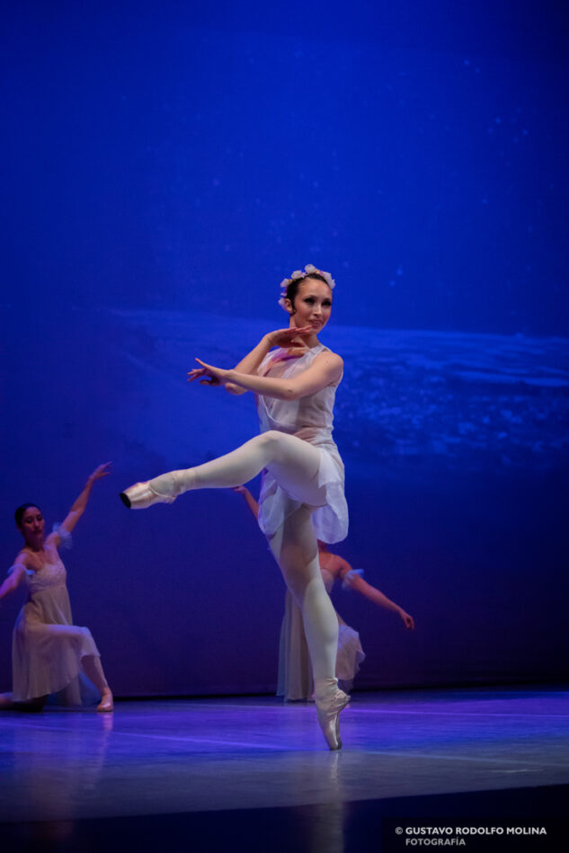 alvarez-rojo-pia-Fotos-Gus-Molina-ballet